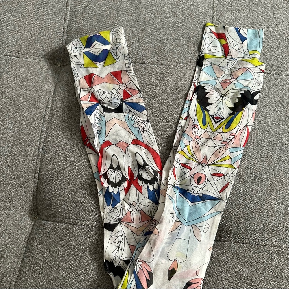 THIN SCARF